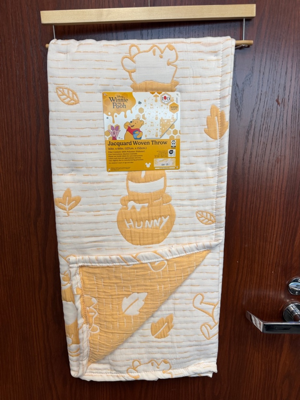 Disney Winnie the Pooh Jacquard Woven Throw, 50” x 60,” NWT